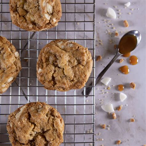 How does Manifesto Salted Caramel Cookies fit into your Daily Goals - calories, carbs, nutrition