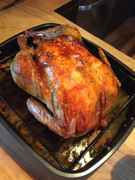 How does Maple Apple Roasted Turkey fit into your Daily Goals - calories, carbs, nutrition