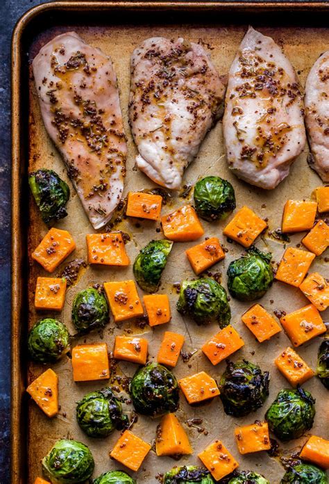 How does Maple Chicken with Squash and Sprouts fit into your Daily Goals - calories, carbs, nutrition