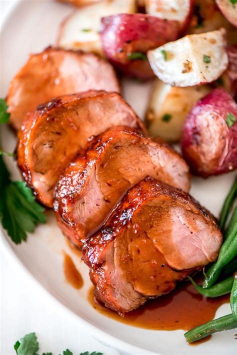 How does Maple Glazed Pork Loin fit into your Daily Goals - calories, carbs, nutrition