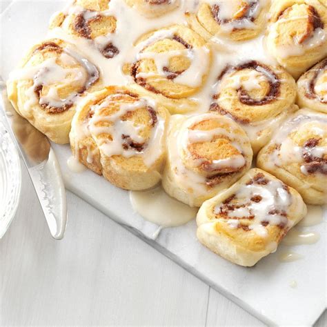 How does Maple Nut Cinnamon Rolls fit into your Daily Goals - calories, carbs, nutrition