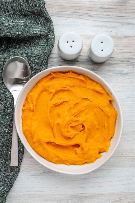 How does Mashed Squash fit into your Daily Goals - calories, carbs, nutrition