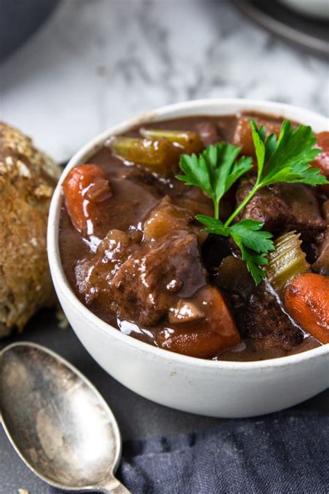 How does Meals - Beef Merlot fit into your Daily Goals - calories, carbs, nutrition