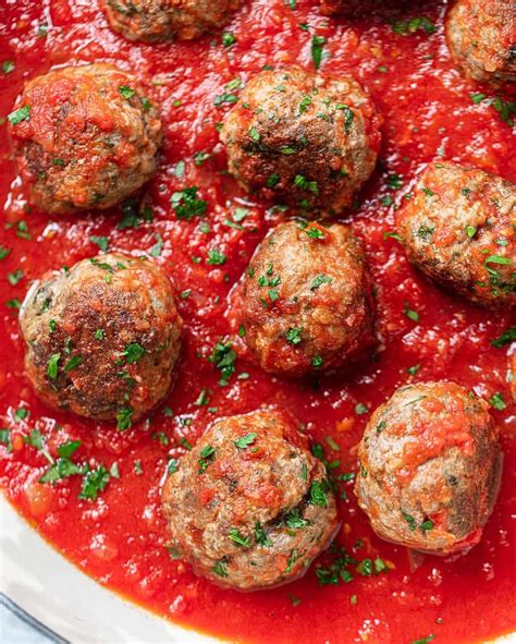 How does Meatballs Beef 80/20 2 EA fit into your Daily Goals - calories, carbs, nutrition