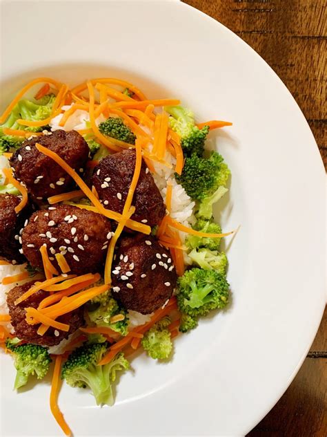 How does Meatballs Turkey Bulgogi Rice & Broccoli fit into your Daily Goals - calories, carbs, nutrition