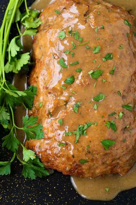 How does Meatloaf in Gravy fit into your Daily Goals - calories, carbs, nutrition