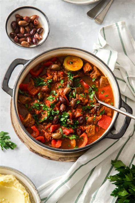 How does Mediterranean Beef Stew fit into your Daily Goals - calories, carbs, nutrition