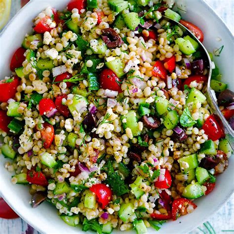 How does Mediterranean Deli Israeli Couscous Salad fit into your Daily Goals - calories, carbs, nutrition