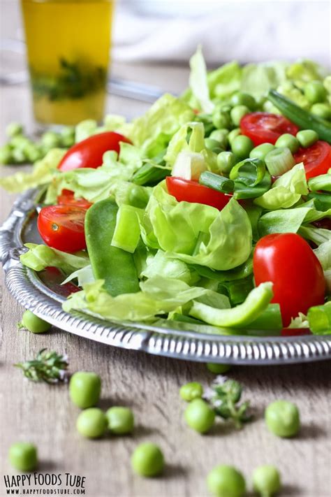 How does Mediterranean Green Salad fit into your Daily Goals - calories, carbs, nutrition