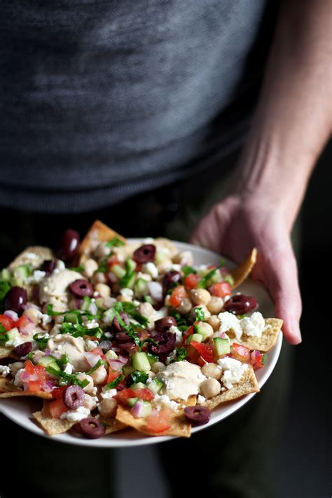 How does Mediterranean Nachos fit into your Daily Goals - calories, carbs, nutrition