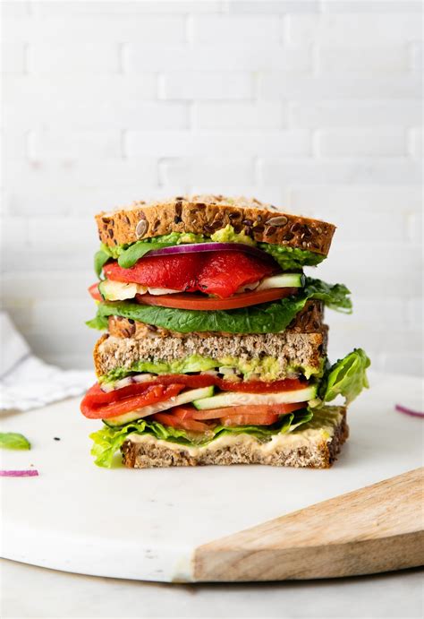 How does Mediterranean Vegetable Sandwich fit into your Daily Goals - calories, carbs, nutrition