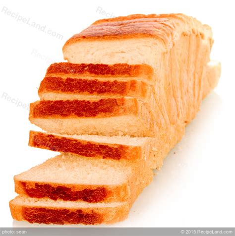 How does Medium White Bread fit into your Daily Goals - calories, carbs, nutrition