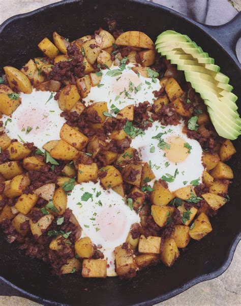 How does Mexican Chorizo Hash fit into your Daily Goals - calories, carbs, nutrition