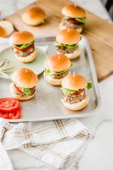 How does Mini Burger Sliders fit into your Daily Goals - calories, carbs, nutrition