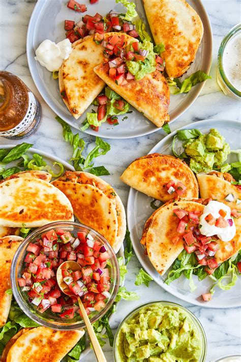 How does Mini Chicken Quesadillas fit into your Daily Goals - calories, carbs, nutrition