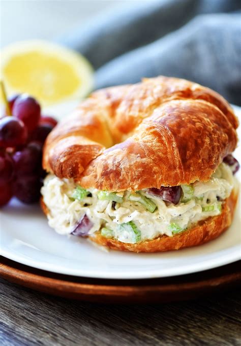 How does Mini Chicken Salad on Croissant fit into your Daily Goals - calories, carbs, nutrition