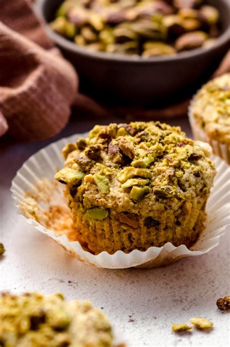 How does Mini Pistachio Muffin (48754.9) fit into your Daily Goals - calories, carbs, nutrition