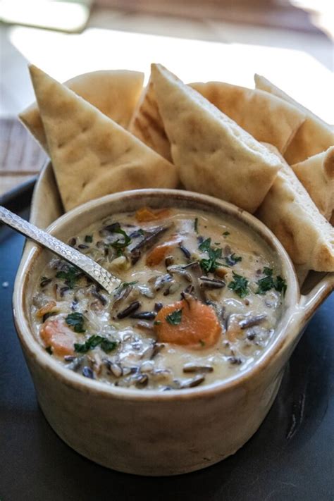 How does Minnesota Wild Rice Soup, Creamy fit into your Daily Goals - calories, carbs, nutrition