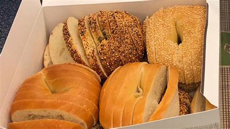 How does Mixed Bagel Selection fit into your Daily Goals - calories, carbs, nutrition