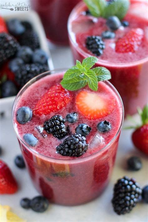 How does Mixed Berry Aqua Fresca fit into your Daily Goals - calories, carbs, nutrition