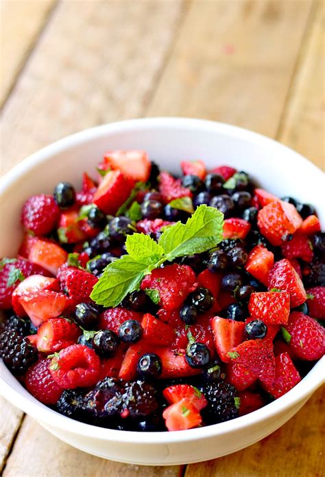 How does Mixed Berry Salad Cup fit into your Daily Goals - calories, carbs, nutrition