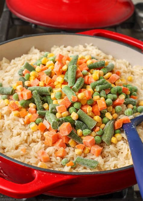 How does Mixed Vegetable Rice fit into your Daily Goals - calories, carbs, nutrition