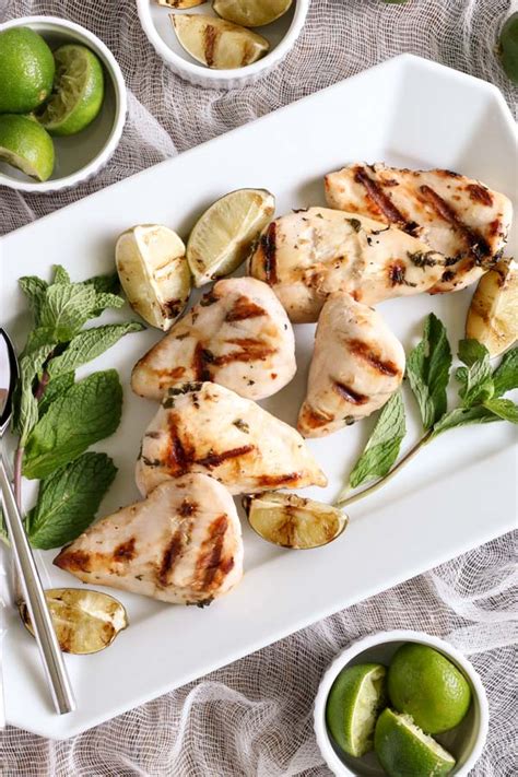 How does Mojito Chicken fit into your Daily Goals - calories, carbs, nutrition
