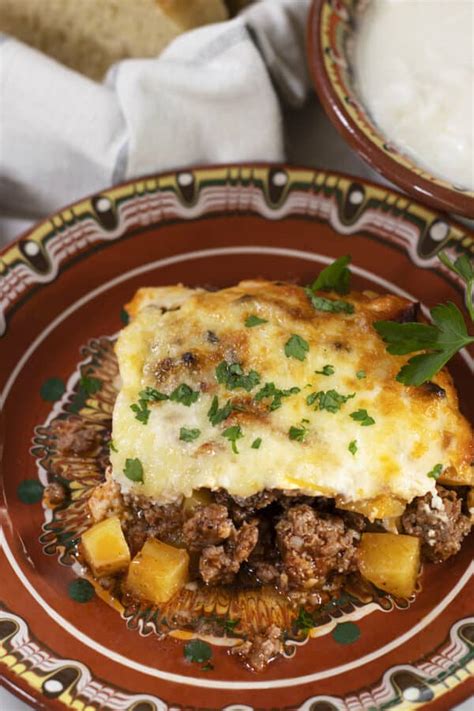 How does Moussaka fit into your Daily Goals - calories, carbs, nutrition