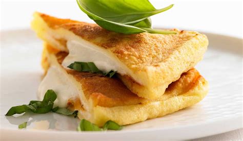 How does Mozzarella in Carrozza fit into your Daily Goals - calories, carbs, nutrition