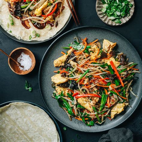 How does Mu Shu Tofu and Veggies fit into your Daily Goals - calories, carbs, nutrition