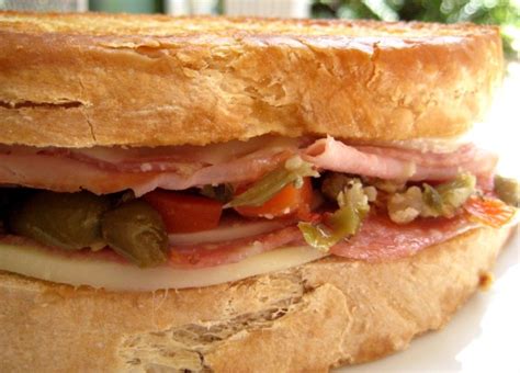 How does Muffuletta Panini fit into your Daily Goals - calories, carbs, nutrition