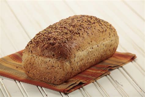 How does Multigrain Sandwich Bread fit into your Daily Goals - calories, carbs, nutrition