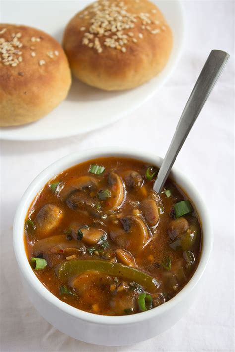 How does Mushroom Chili fit into your Daily Goals - calories, carbs, nutrition