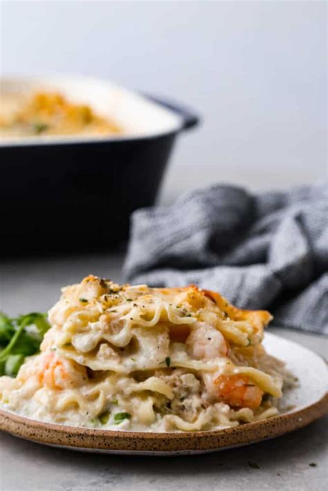 How does Mushroom Seafood Lasagna fit into your Daily Goals - calories, carbs, nutrition