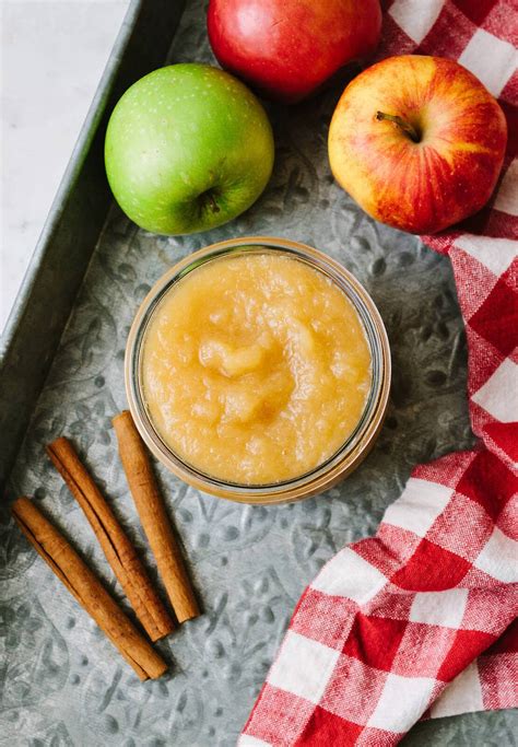 How does Natural Applesauce fit into your Daily Goals - calories, carbs, nutrition