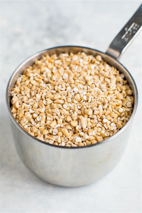 How does Natural Oatmeal Steel Cut Health Nut fit into your Daily Goals - calories, carbs, nutrition