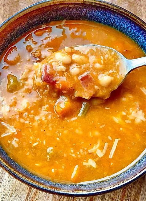 How does Navy Bean and Bacon Soup fit into your Daily Goals - calories, carbs, nutrition