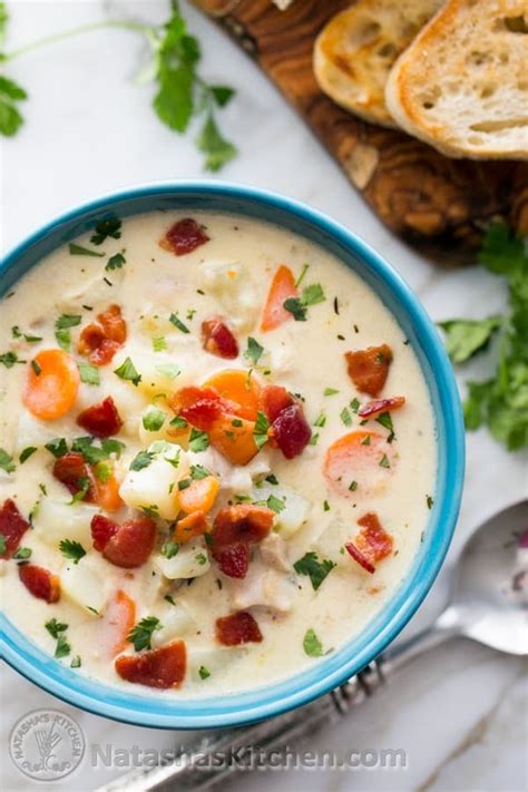 How does New England Style Clam Chowder fit into your Daily Goals - calories, carbs, nutrition