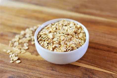 How does Oatmeal, Rolled Oats, Old Fashioned fit into your Daily Goals - calories, carbs, nutrition