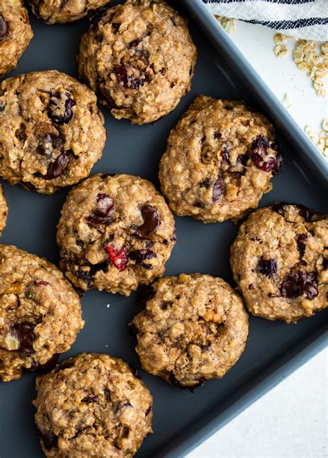 How does Oatmeal Cookie fit into your Daily Goals - calories, carbs, nutrition