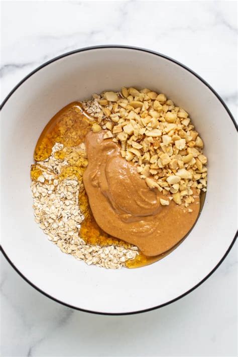 How does Oats and Peanut Butter fit into your Daily Goals - calories, carbs, nutrition