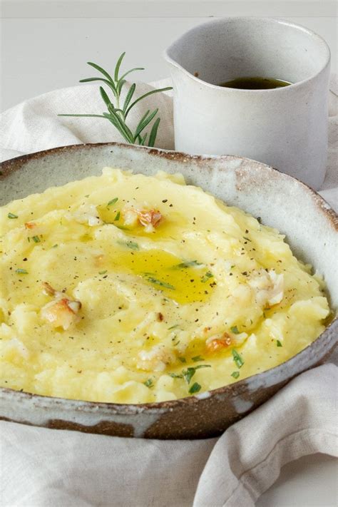 How does Olive Oil Mashed Potatoes fit into your Daily Goals - calories, carbs, nutrition