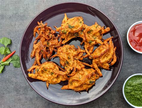 How does Onion Pakoras fit into your Daily Goals - calories, carbs, nutrition