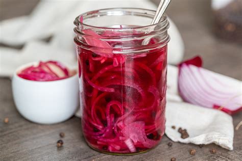 How does Onion Red Pickled 1 Tbsp fit into your Daily Goals - calories, carbs, nutrition