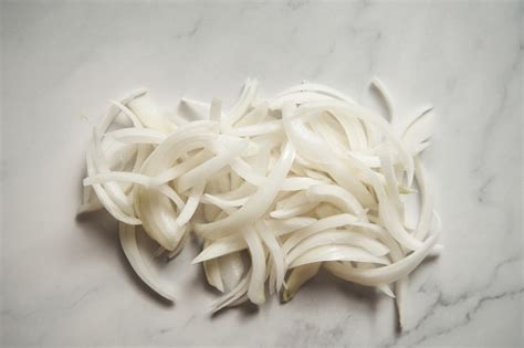 How does Onion White Julienne 1/4