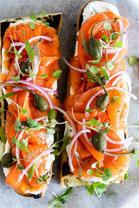 How does Open sandwich smoked salmon fit into your Daily Goals - calories, carbs, nutrition