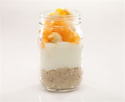 How does Orange Dream Oatmeal Parfait fit into your Daily Goals - calories, carbs, nutrition
