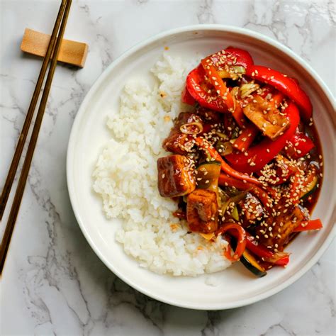 How does Orange Hoisin Glaze fit into your Daily Goals - calories, carbs, nutrition