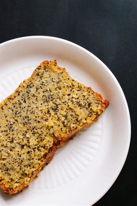 How does Orange Poppy Seed Pound Cake fit into your Daily Goals - calories, carbs, nutrition