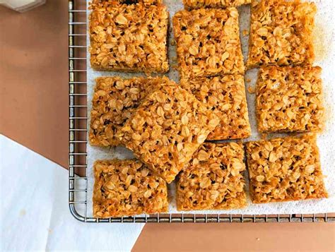 How does Orange and Ginger Flapjack fit into your Daily Goals - calories, carbs, nutrition